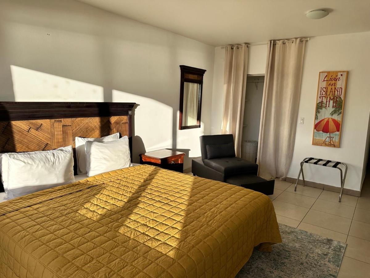 Maho Beach House - Studio - Beach Access Extérieur photo
